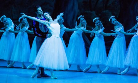 polina-semionova-and-marcelo-gomes-in-giselle-act-ii-6